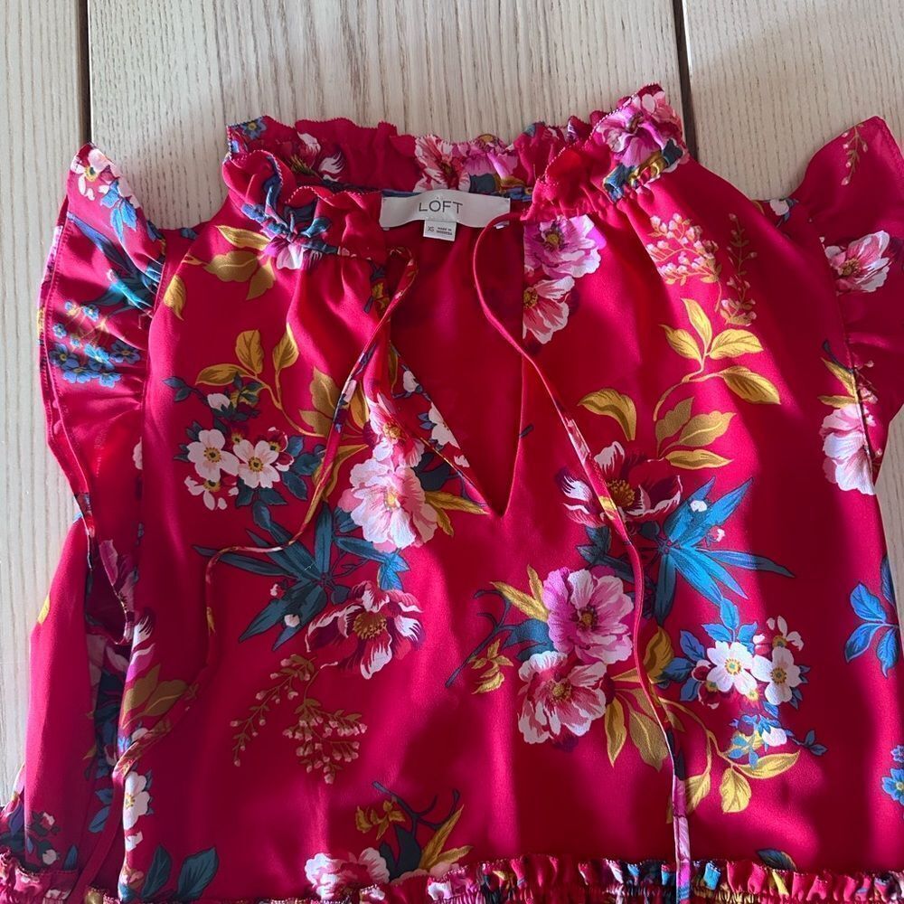 LOFT red floral summer high tie neck summer fit and flare dress - Size XS - Picture 4 of 5